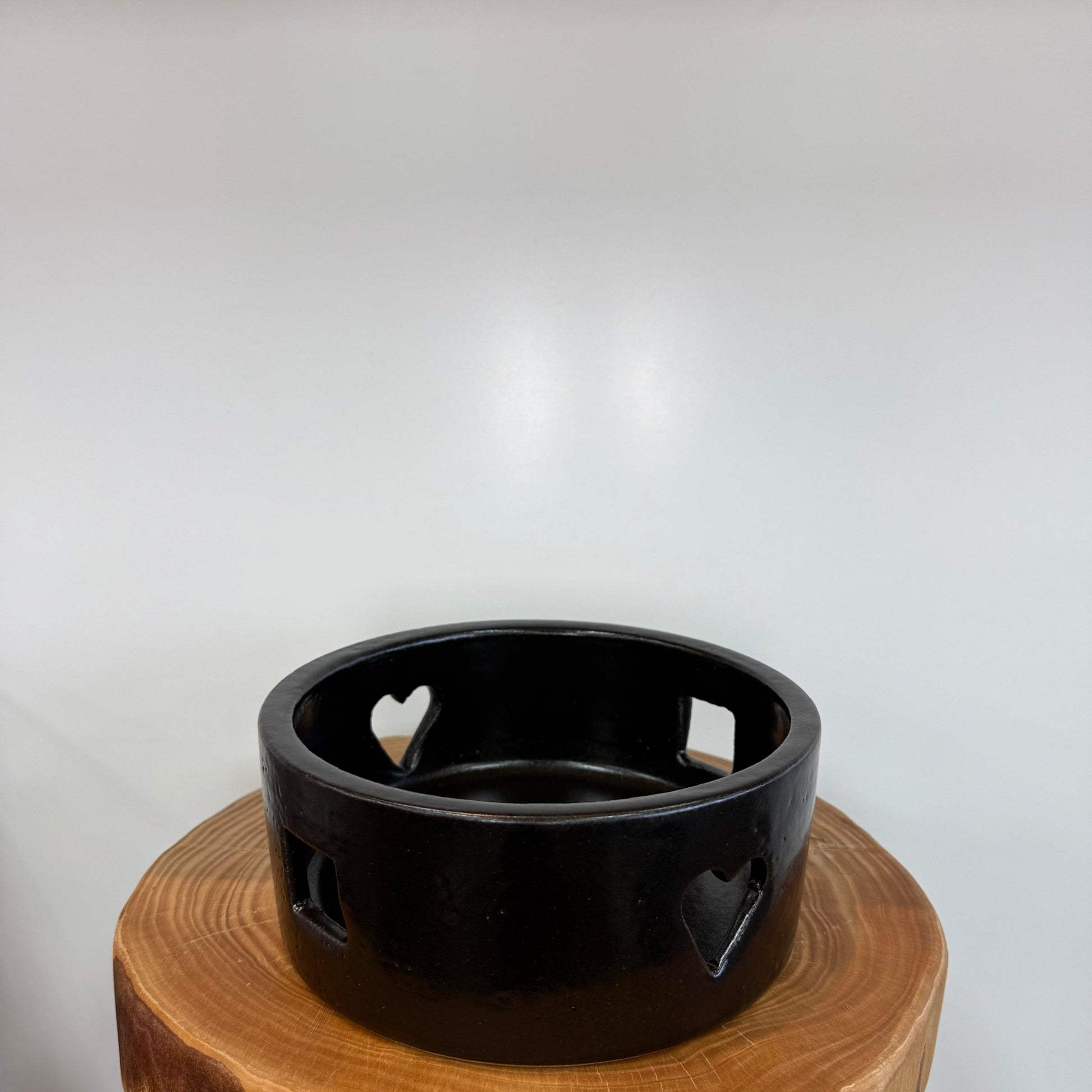 [Lee Jong Hwan] Acorn Earthenware Pot 도토리 뚝배기
